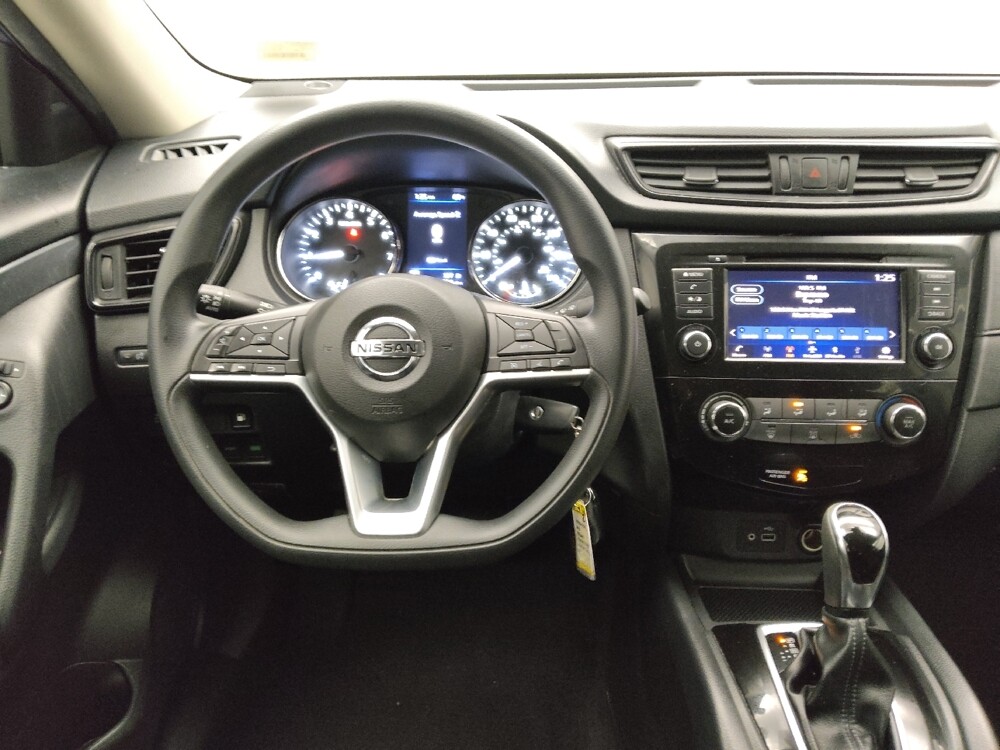 2019 Nissan Rogue in Lombard, IL 60148 - 18140195 22