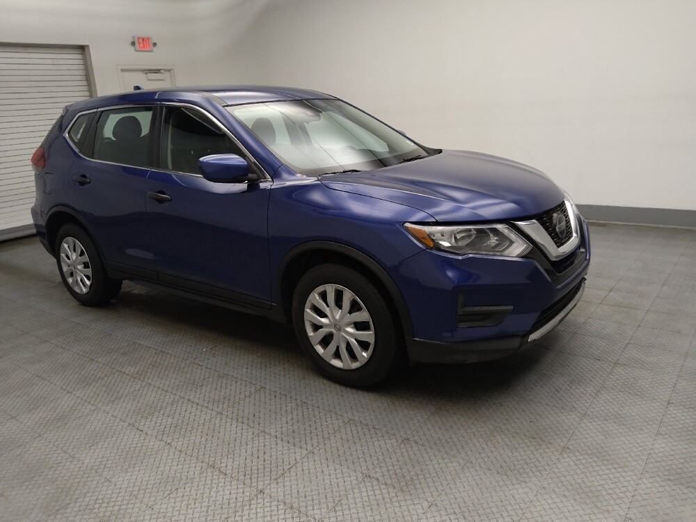 2019 Nissan Rogue in Lombard, IL 60148 - 18140195 11