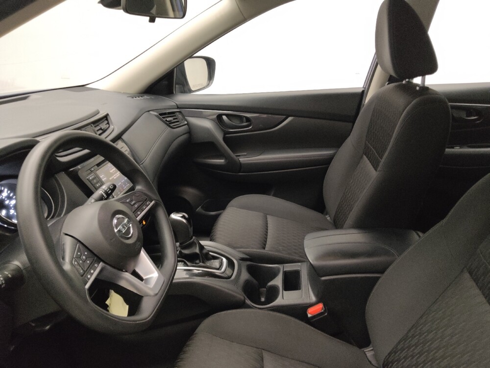 2019 Nissan Rogue in Lombard, IL 60148 - 18140195 17
