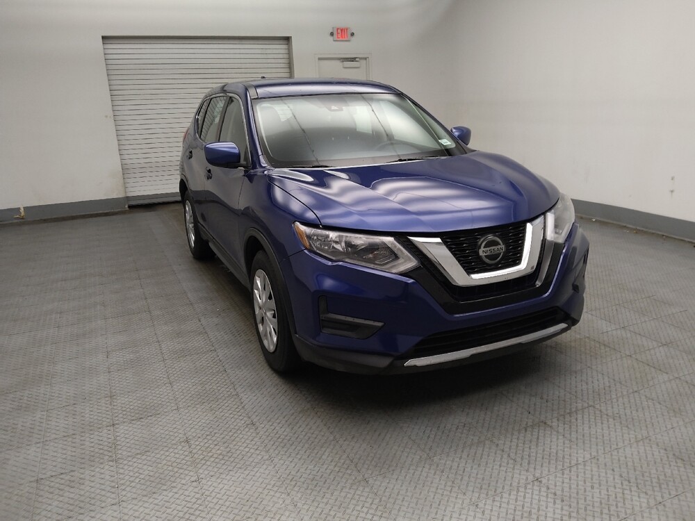 2019 Nissan Rogue in Lombard, IL 60148 - 18140195 13