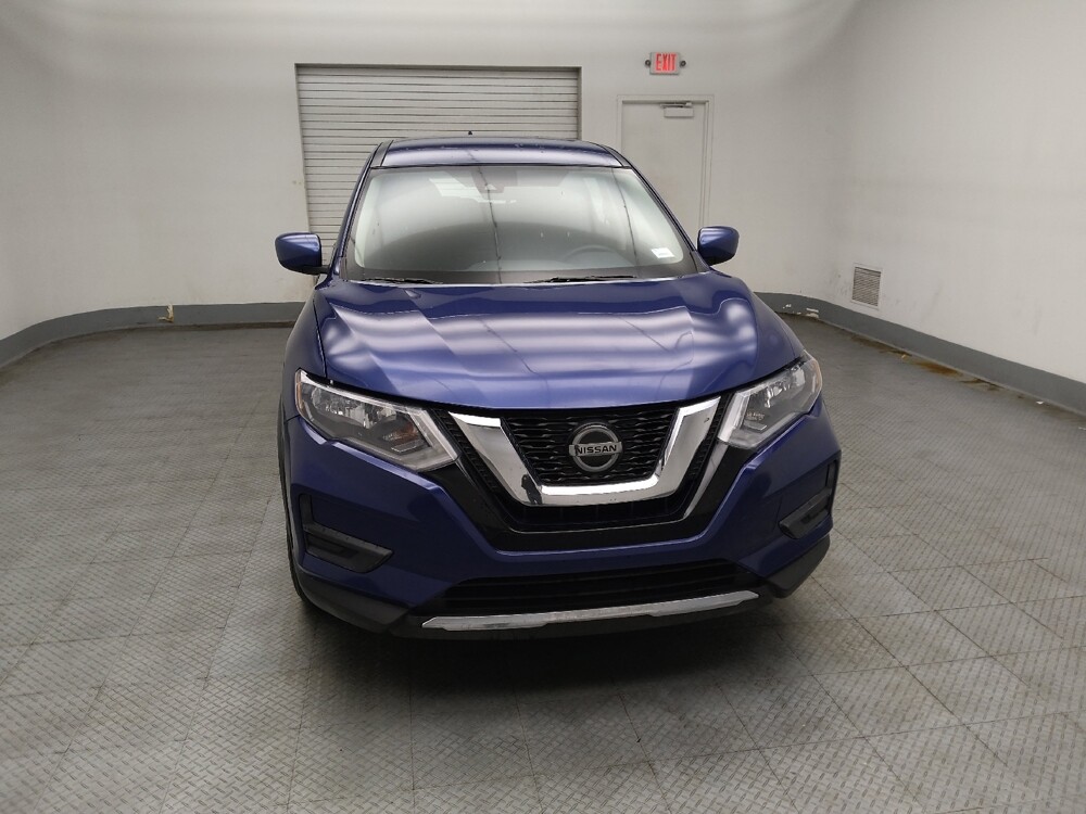 2019 Nissan Rogue in Lombard, IL 60148 - 18140195 14