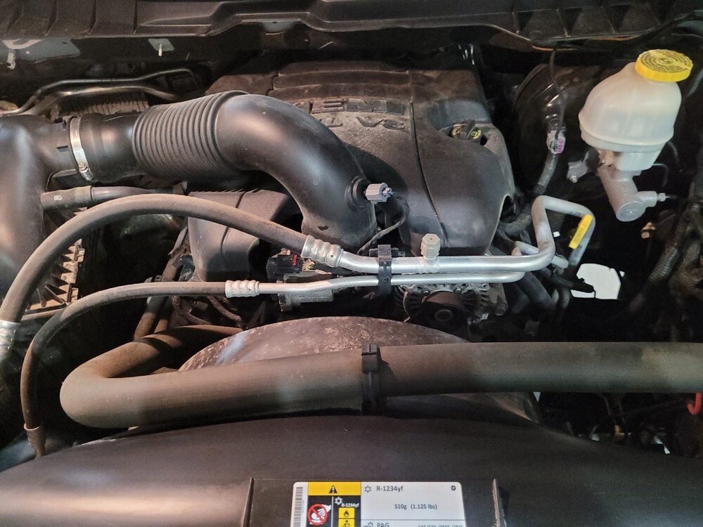 2017 RAM 1500 in Pittsburgh, PA 15237 - 18140202 30