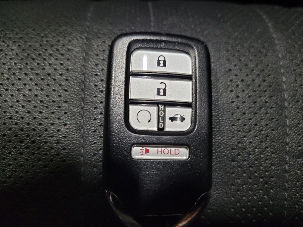 2018 Honda Accord in Williamstown, NJ 8094 - 18140204 32