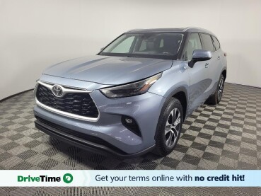 2022 Toyota Highlander in Lewisville, TX 75067