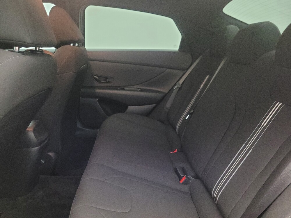 2025 Hyundai Elantra in Phoenix, AZ 85022 - 18140209 18