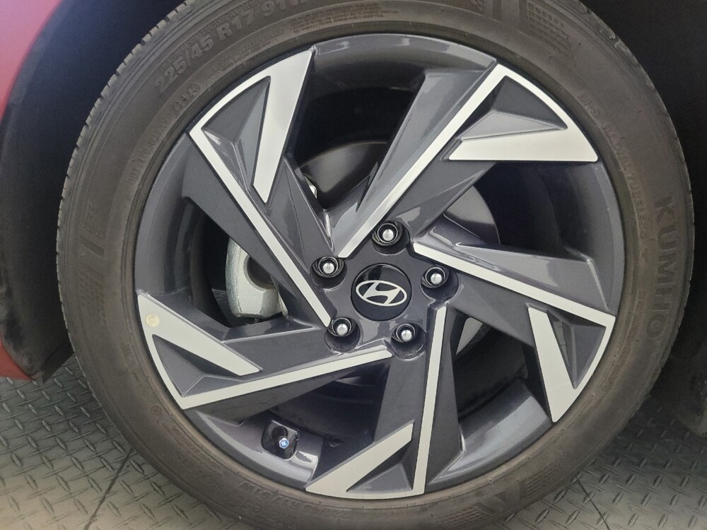 2025 Hyundai Elantra in Phoenix, AZ 85022 - 18140209 31