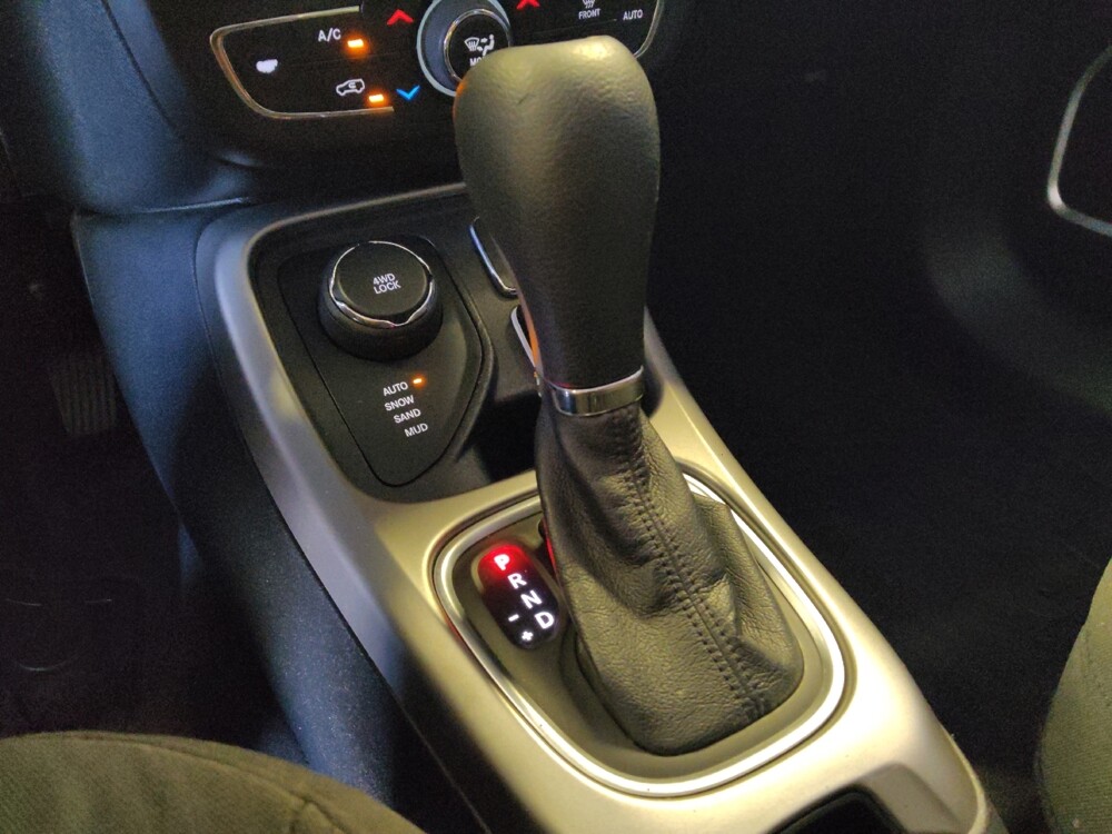 2018 Jeep Compass in Chandler, AZ 85225 - 18140210 26