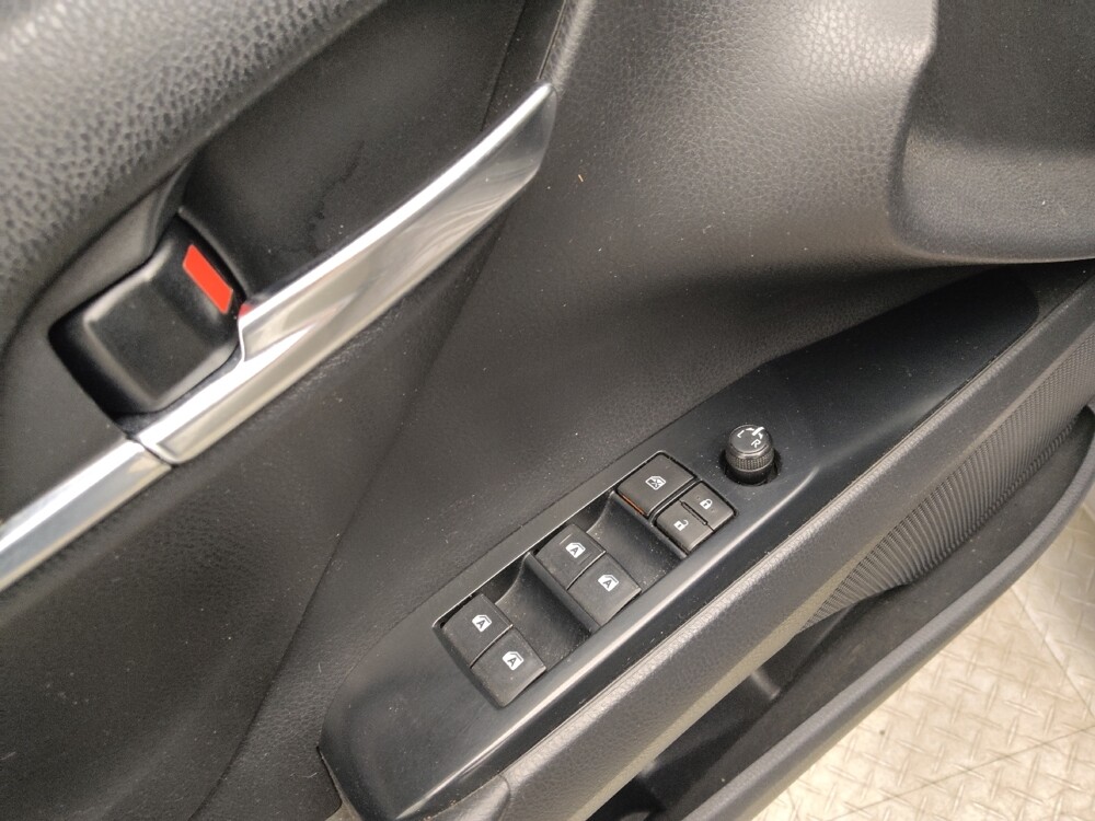2019 Toyota Camry in Denver, CO 80012 - 18140212 27