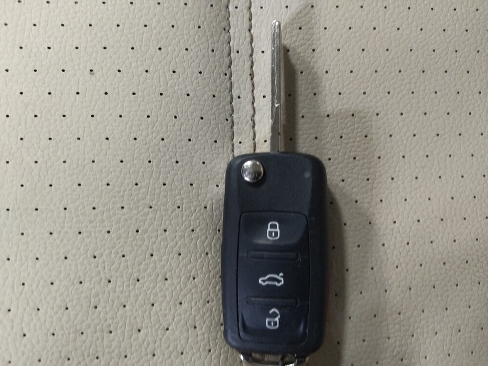2017 Volkswagen Jetta in Lakeland, FL 33815 - 18140213 32