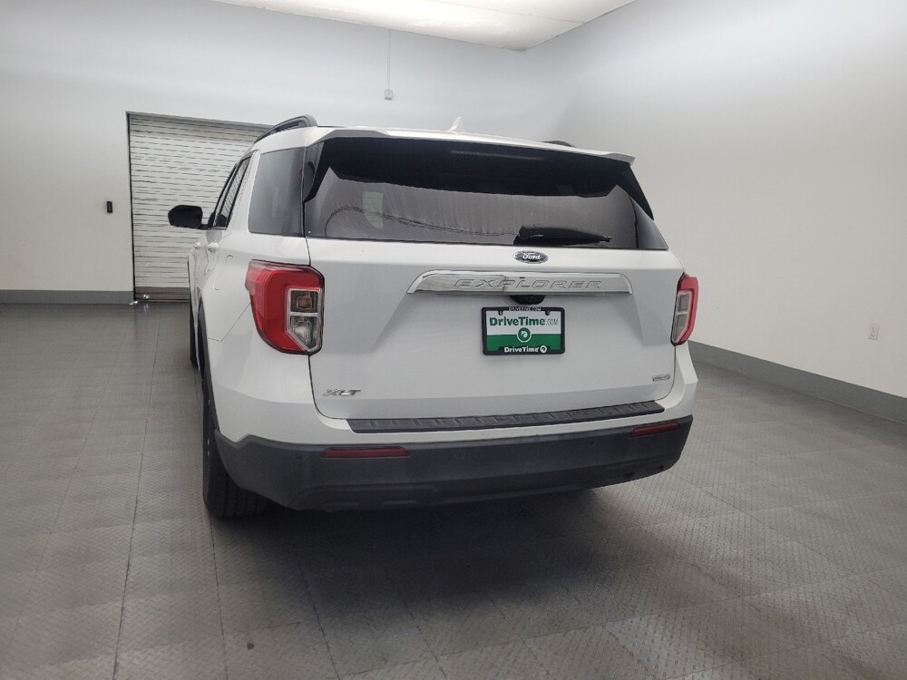 2020 Ford Explorer in Glendale, AZ 85301 - 18140218 6