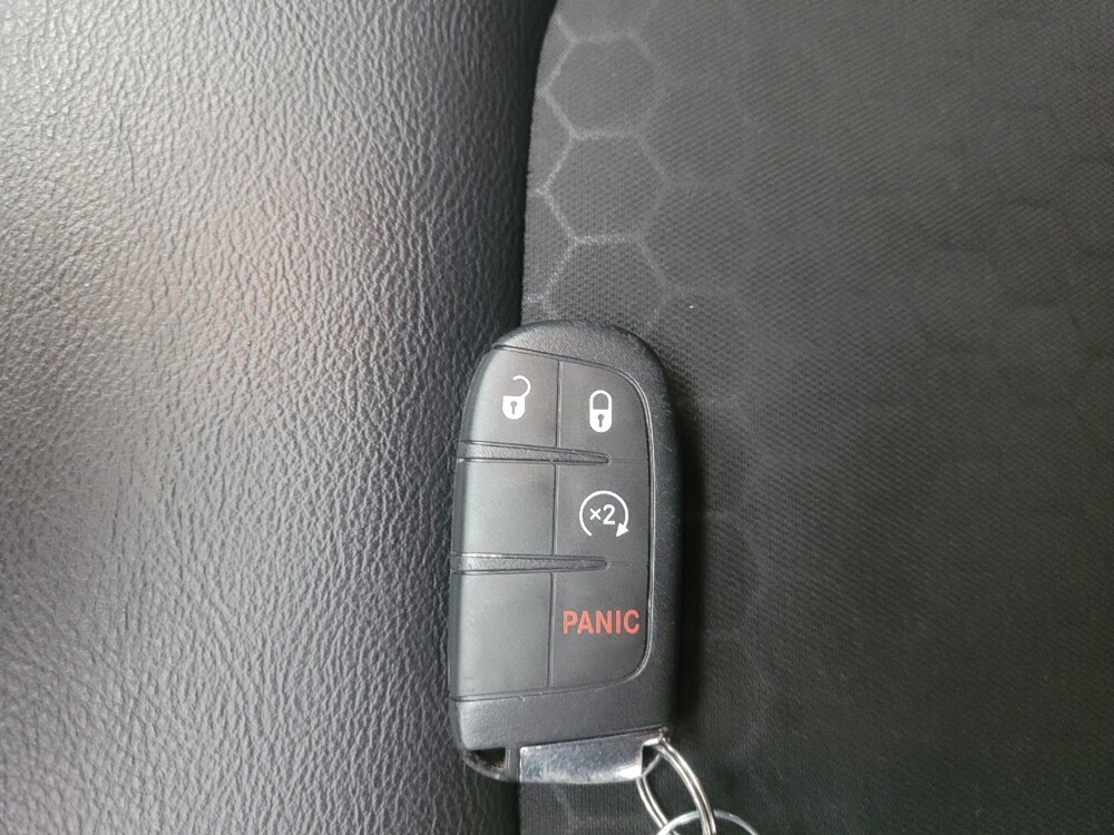 2018 Jeep Compass in Ft Wayne, IN 46805 - 18140228 32