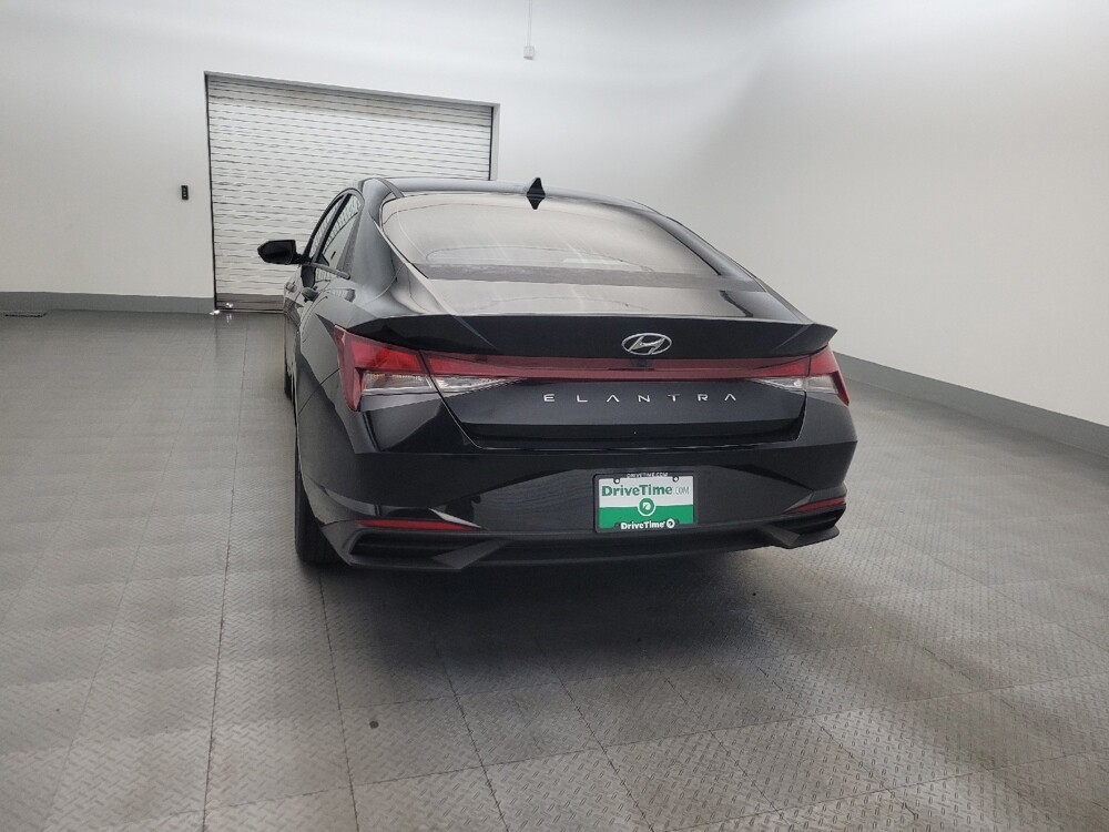 2022 Hyundai Elantra in Phoenix, AZ 85022 - 18140231 6