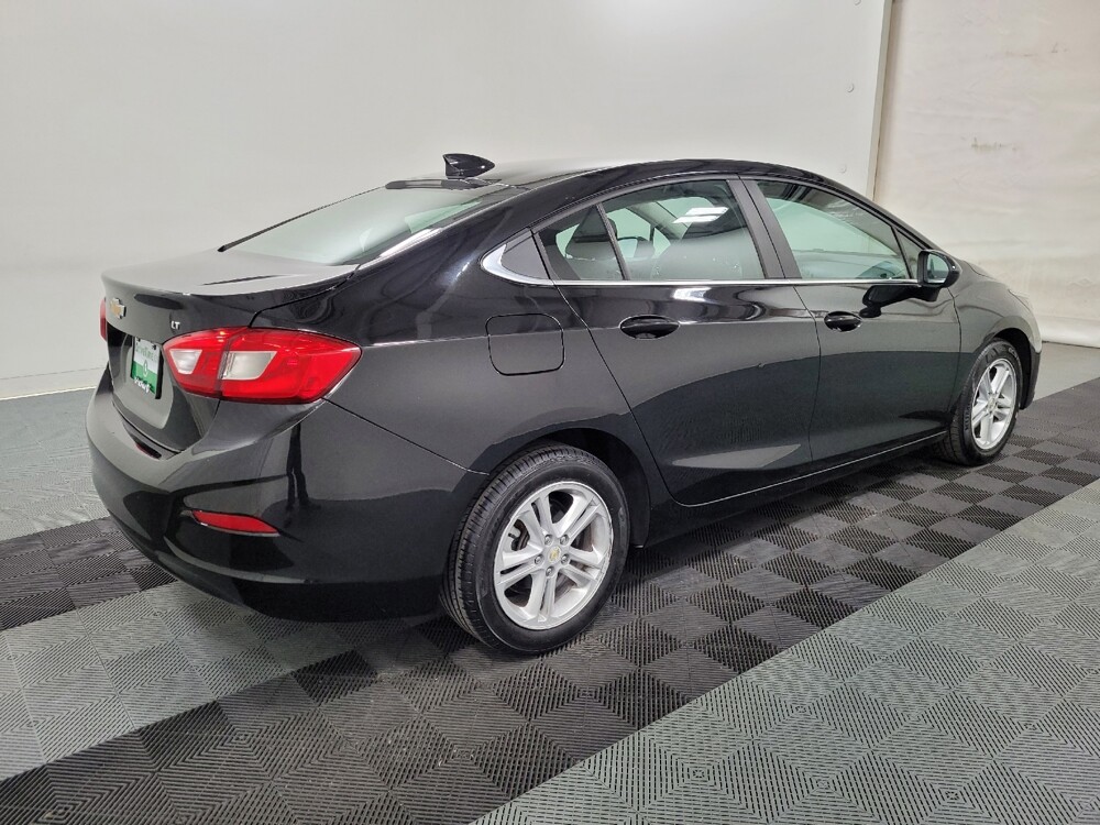 2018 Chevrolet Cruze in Langhorne, PA 19047 - 18140241 10