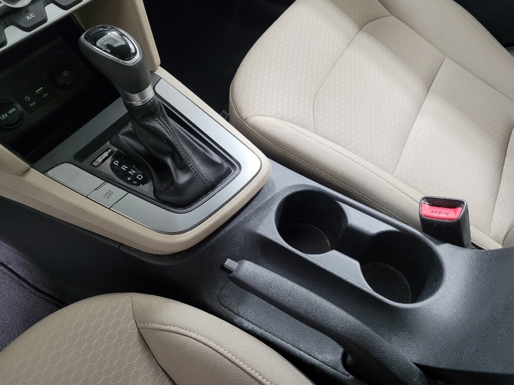 2020 Hyundai Elantra in Langhorne, PA 19047 - 18140242 26