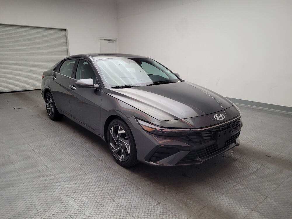 2025 Hyundai Elantra in Torrance, CA 90504 - 18140252 13