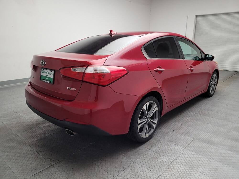 2016 Kia Forte in Torrance, CA 90504 - 18140253 9
