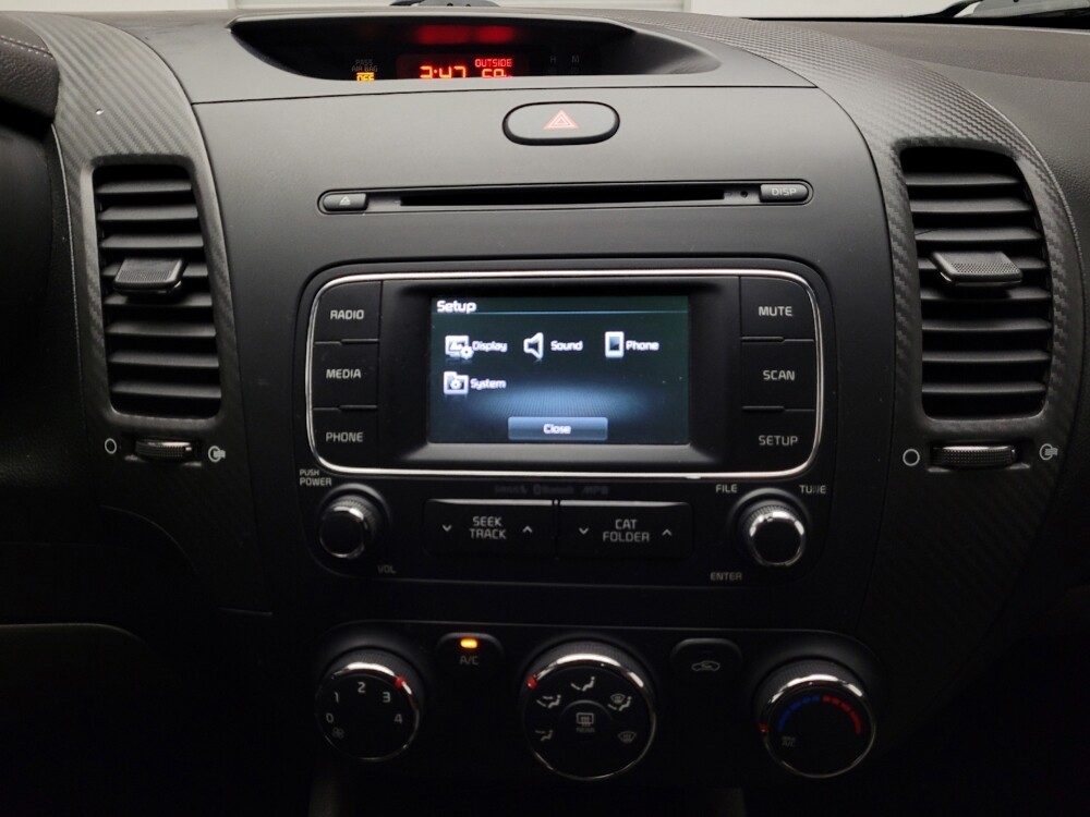 2016 Kia Forte in Torrance, CA 90504 - 18140253 25