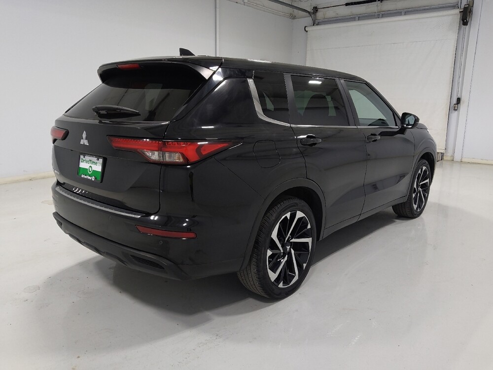 2022 Mitsubishi Outlander in Columbus, OH 43231 - 18140255 9