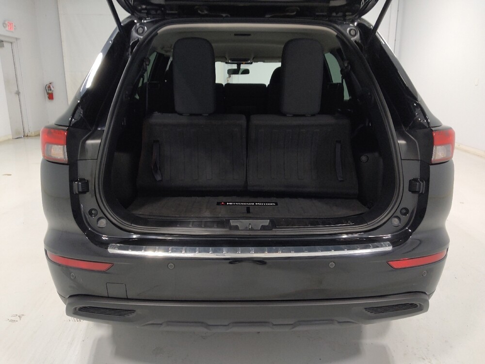 2022 Mitsubishi Outlander in Columbus, OH 43231 - 18140255 29
