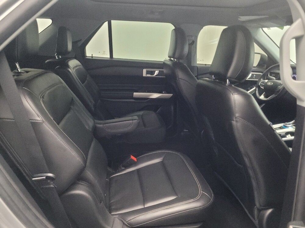 2021 Ford Explorer in Macon, GA 31210 - 18140260 19
