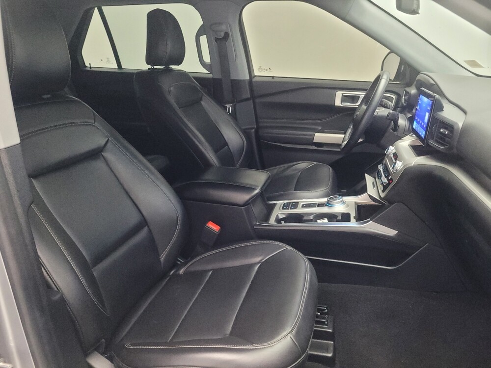 2021 Ford Explorer in Macon, GA 31210 - 18140260 21