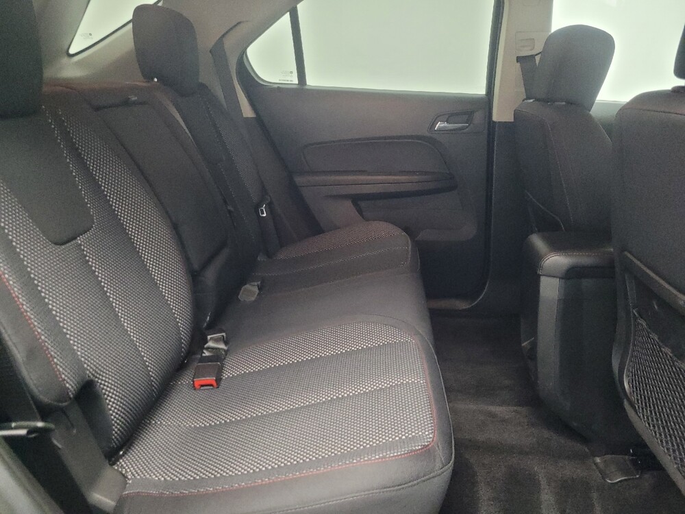 2016 Chevrolet Equinox in Highland, IN 46322 - 18140264 19