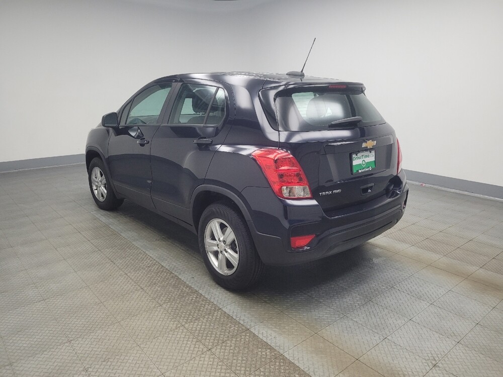 2021 Chevrolet Trax in Indianapolis, IN 46219 - 18140266 3