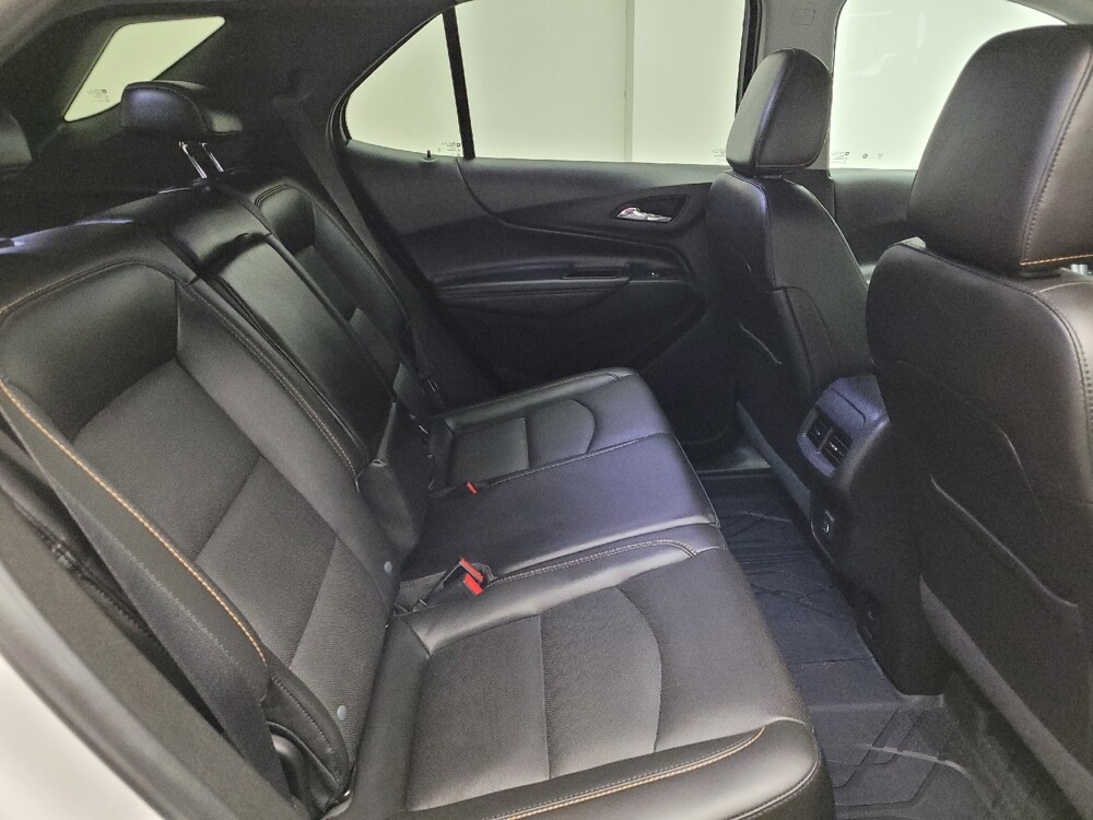 2019 Chevrolet Equinox in Eastpointe, MI 48021 - 18140267 19