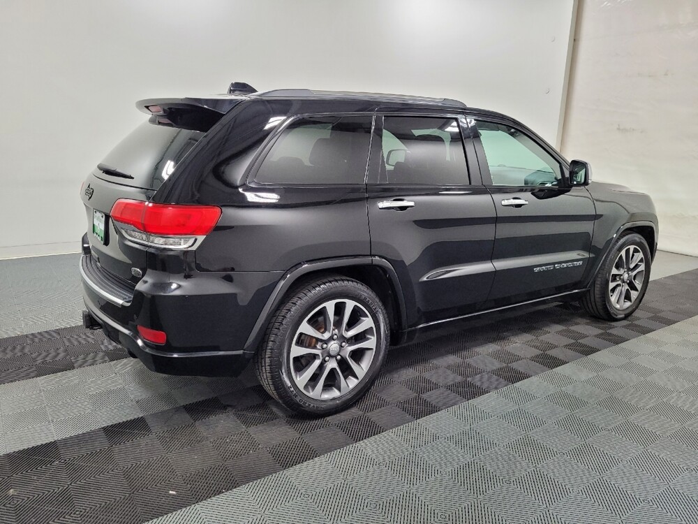2017 Jeep Grand Cherokee in Langhorne, PA 19047 - 18140268 10