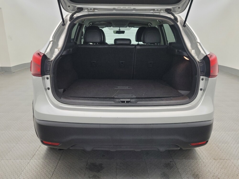 2017 Nissan Rogue Sport in Tucson, AZ 85705 - 18140274 29
