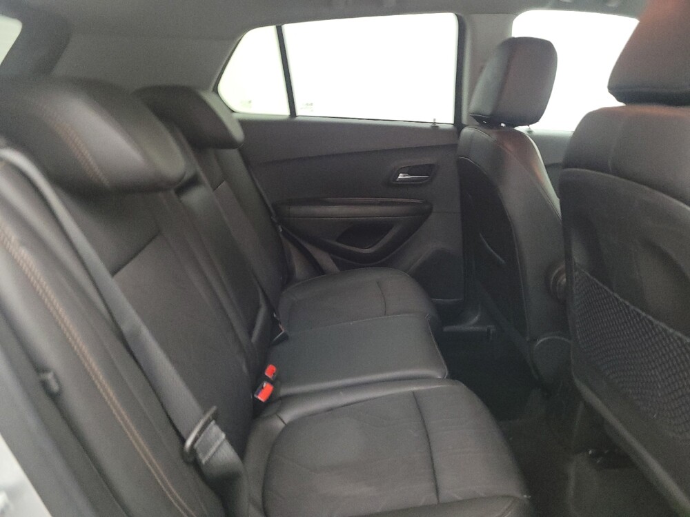 2022 Chevrolet Trax in Miamisburg, OH 45342 - 18140275 19