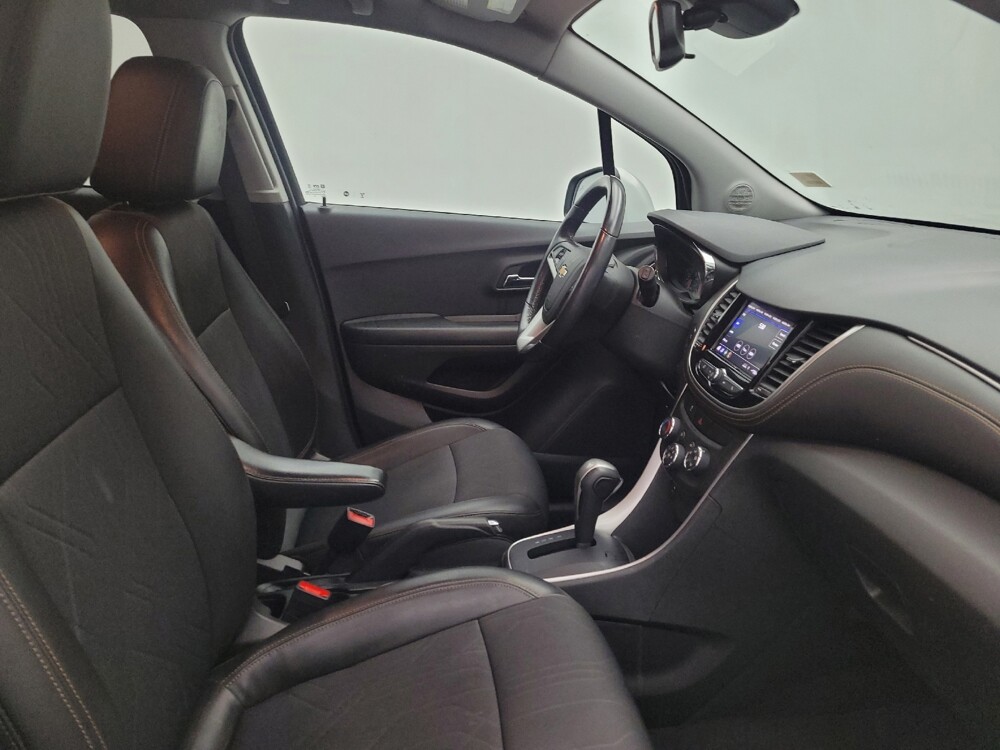 2022 Chevrolet Trax in Miamisburg, OH 45342 - 18140275 21
