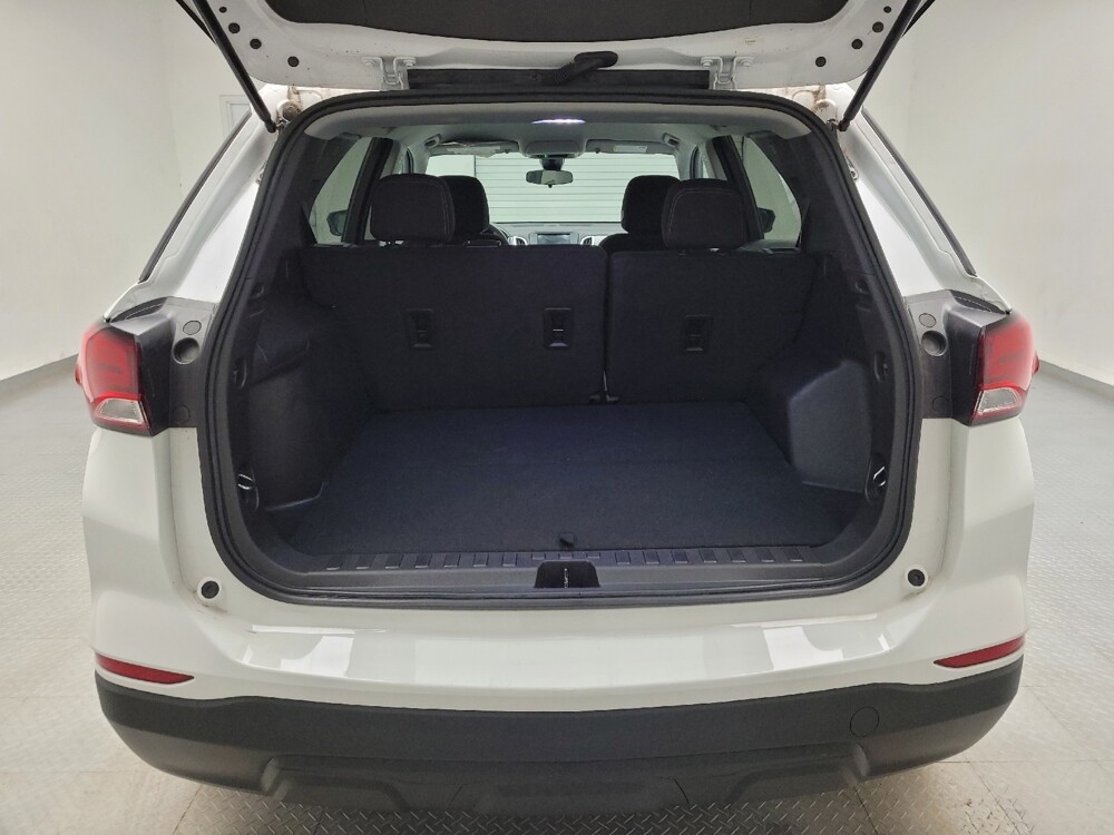 2024 Chevrolet Equinox in Taylor, MI 48180 - 18140280 29