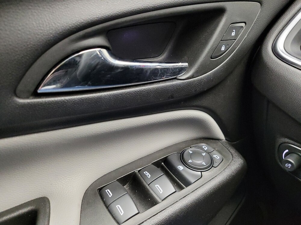 2024 Chevrolet Equinox in Taylor, MI 48180 - 18140280 27