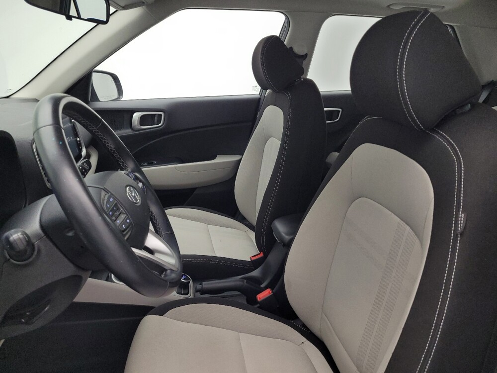 2020 Hyundai Venue in Greensboro, NC 27407 - 18140288 17