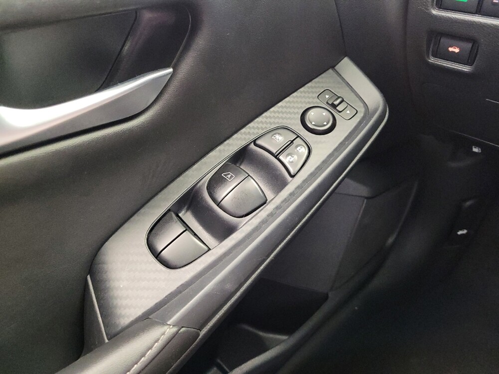 2025 Nissan Sentra in Toledo, OH 43617 - 18140289 27