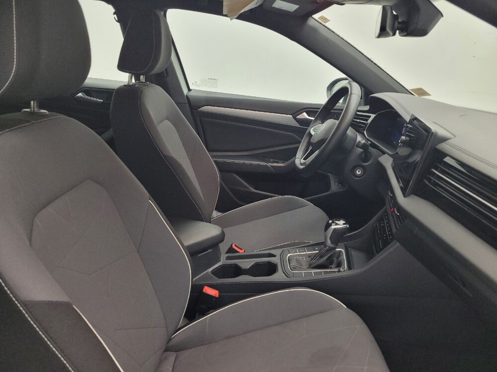 2025 Volkswagen Jetta in Greensboro, NC 27407 - 18140294 21