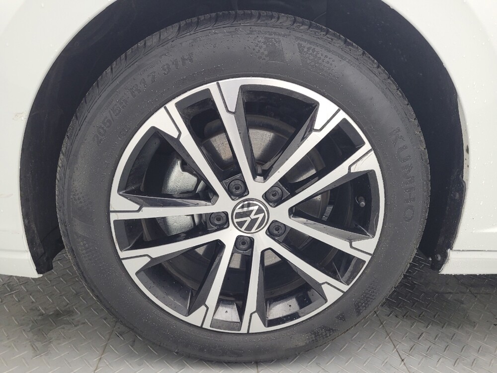 2025 Volkswagen Jetta in Greensboro, NC 27407 - 18140294 31