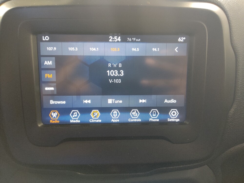 2020 Jeep Renegade in Knoxville, TN 37923 - 18140297 25