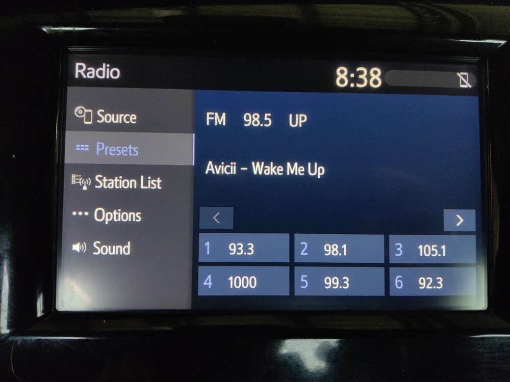 2018 Toyota Camry in Macon, GA 31210 - 18140299 25