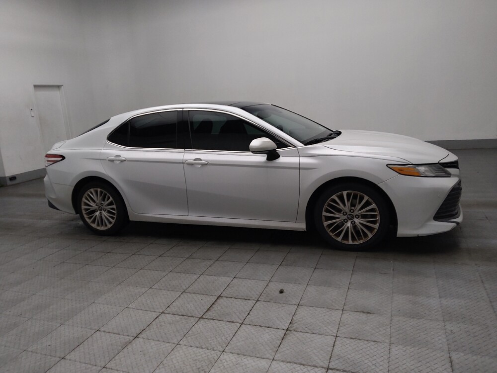 2018 Toyota Camry in Macon, GA 31210 - 18140299 11