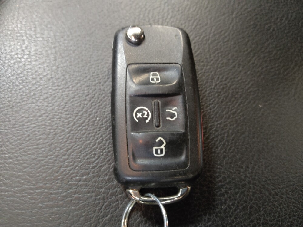 2020 Volkswagen Passat in Tallahassee, FL 32304 - 18140302 32