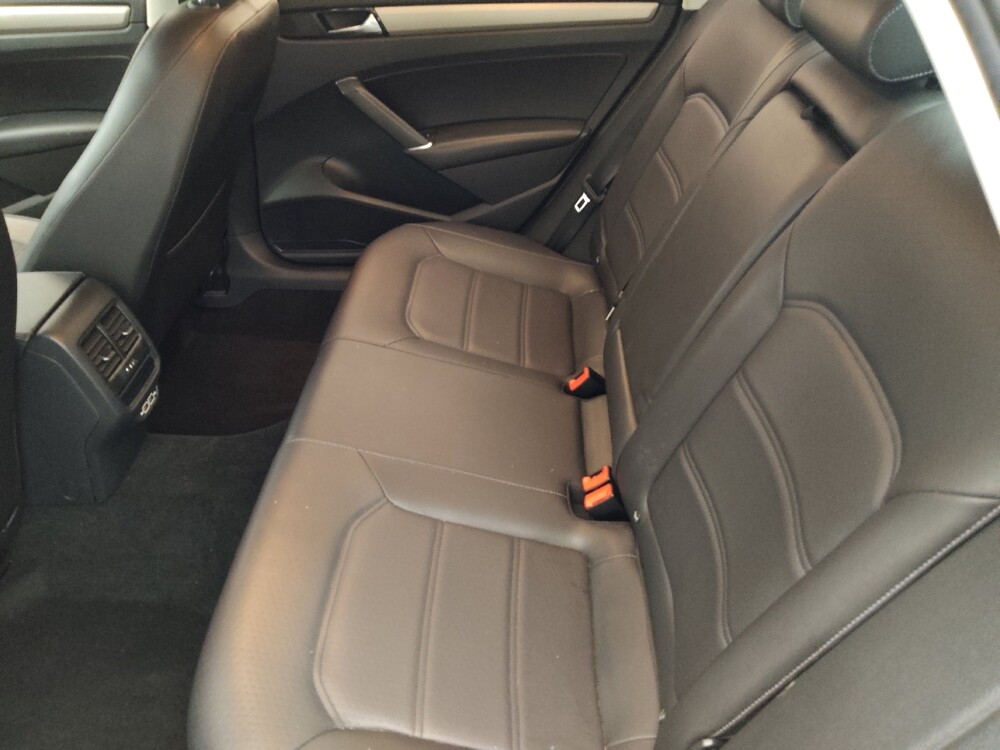 2020 Volkswagen Passat in Tallahassee, FL 32304 - 18140302 18