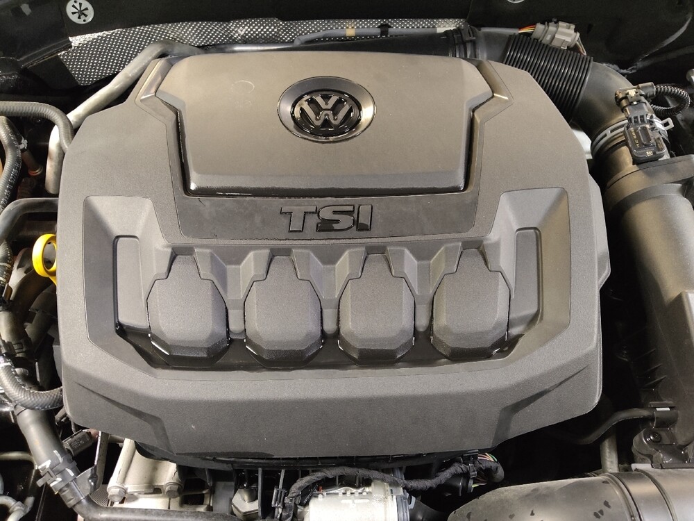 2020 Volkswagen Passat in Tallahassee, FL 32304 - 18140302 30