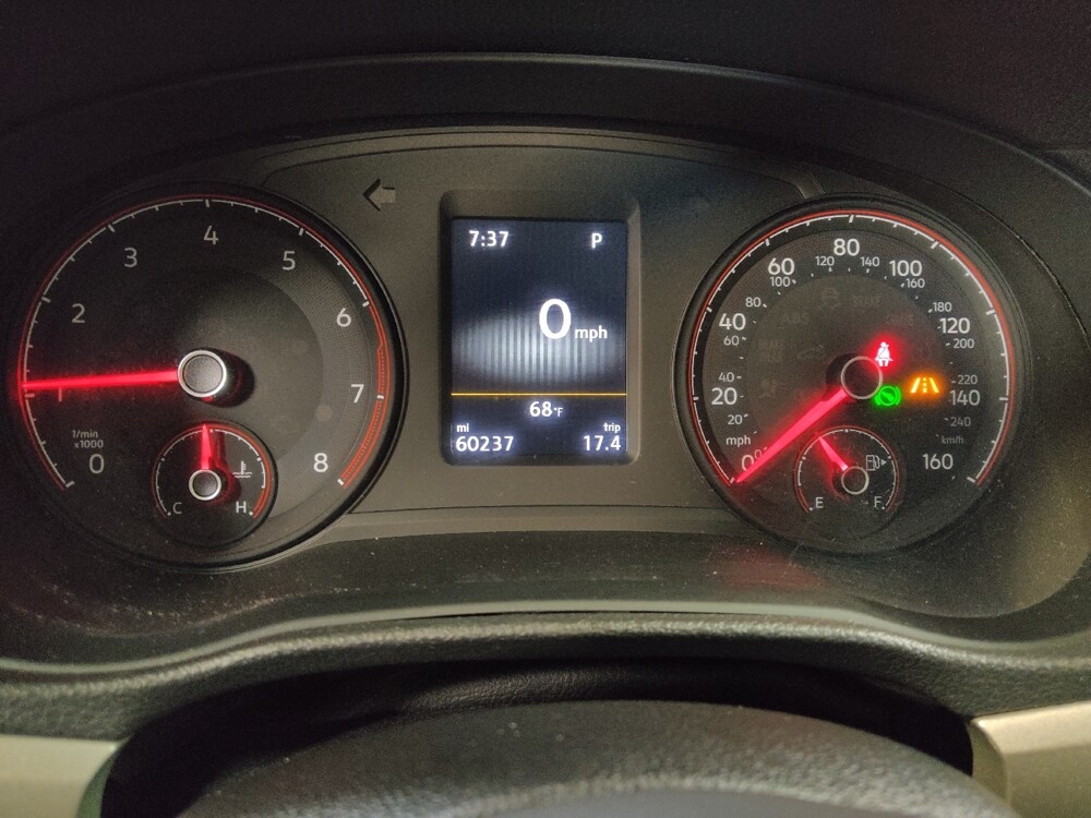 2020 Volkswagen Passat in Tallahassee, FL 32304 - 18140302 23