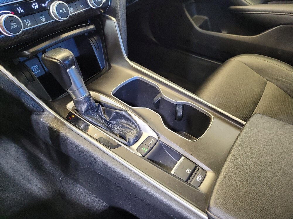 2020 Honda Accord in Miamisburg, OH 45342 - 18140306 26