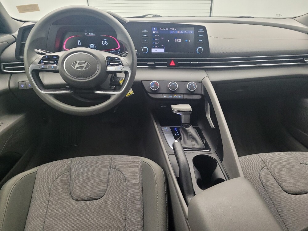 2024 Hyundai Elantra in Toledo, OH 43617 - 18140307 22