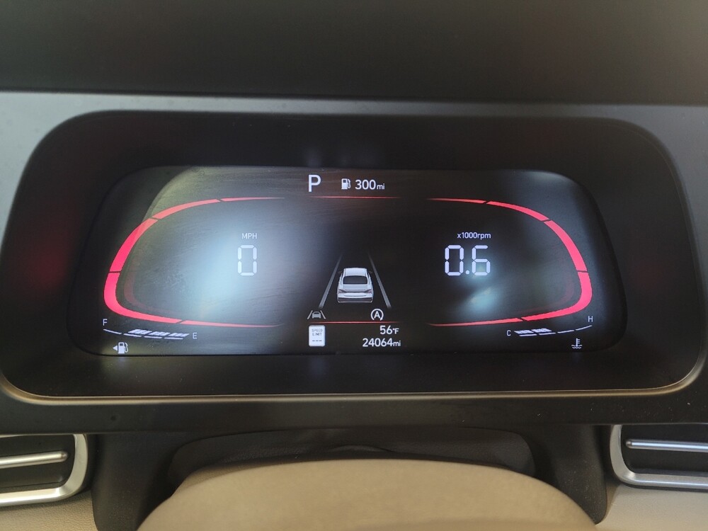 2024 Hyundai Elantra in Toledo, OH 43617 - 18140307 23