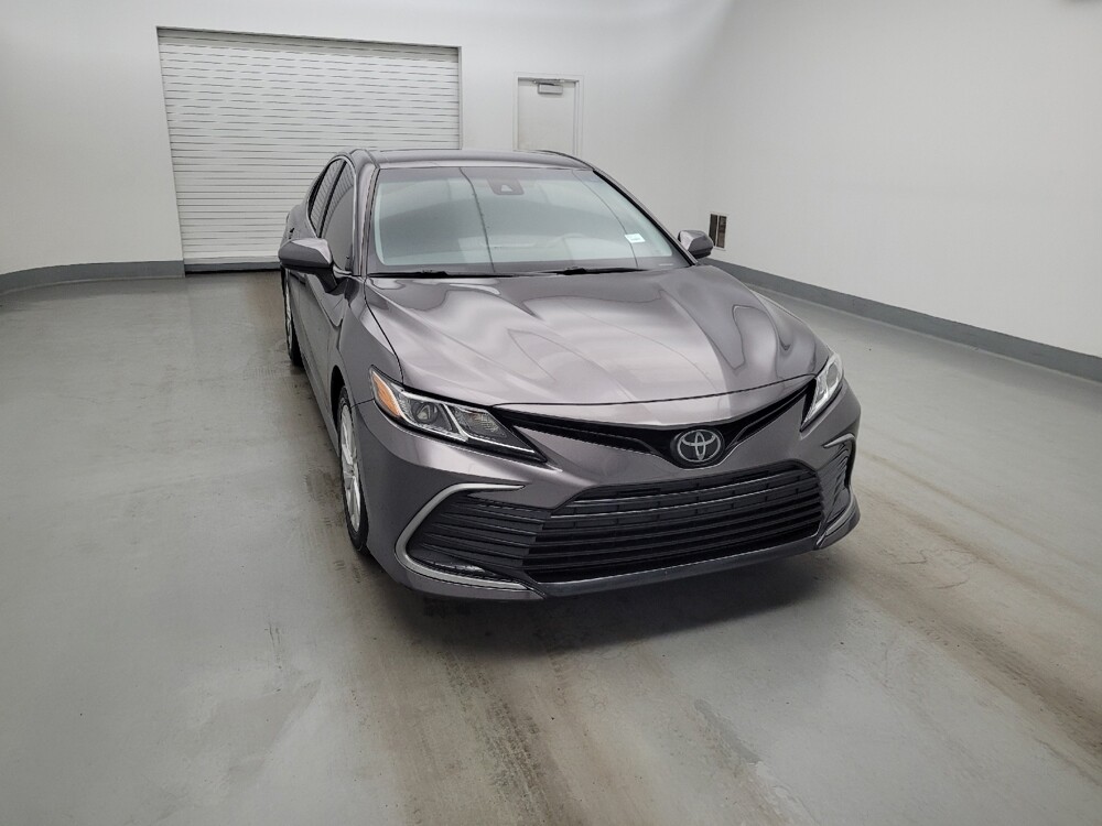 2022 Toyota Camry in Miamisburg, OH 45342 - 18140309 14