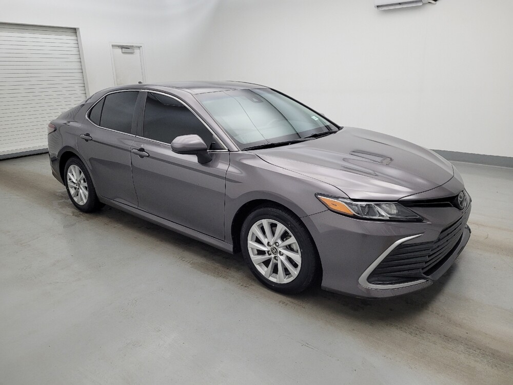 2022 Toyota Camry in Miamisburg, OH 45342 - 18140309 11